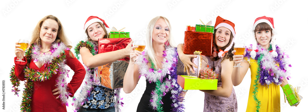 girls celebrating New Year