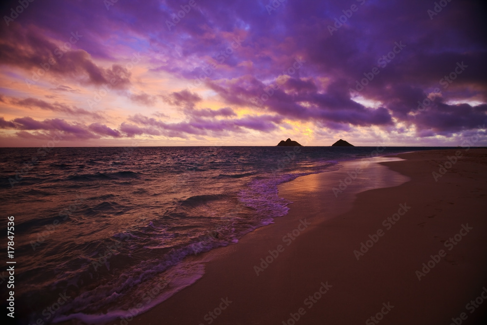 daybreak at Lanikai beach in Hawaii