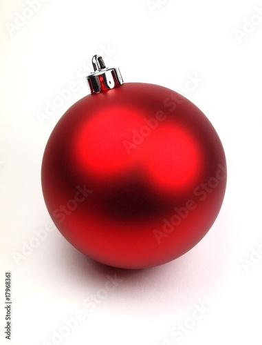 Red Christmas ball on white background © Jag_cz