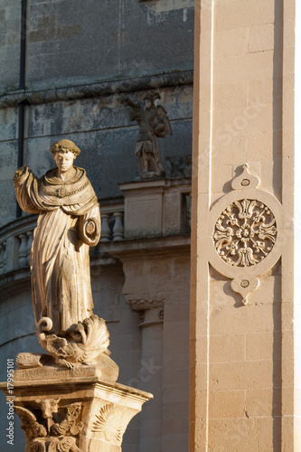 Lecce - Portale Chiesa del Rosario photo