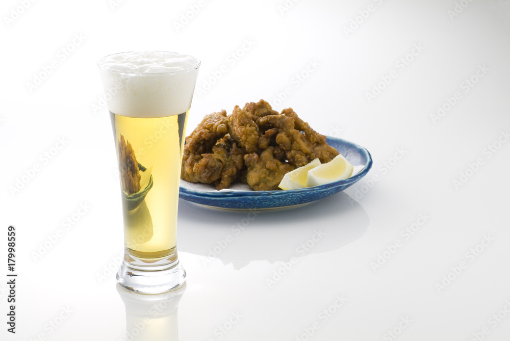 唐揚げとビール 唐揚げとビール