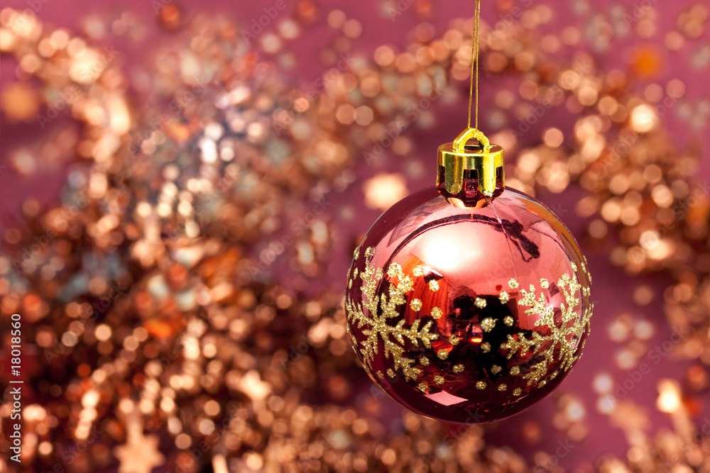 Obraz premium Weihnachtsdekoration mit Kugeln