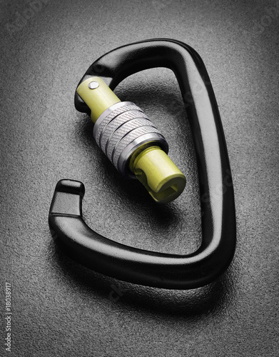 Karabiner_offen