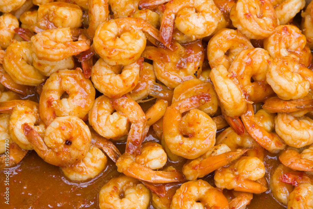 boiled shrimp in sauce