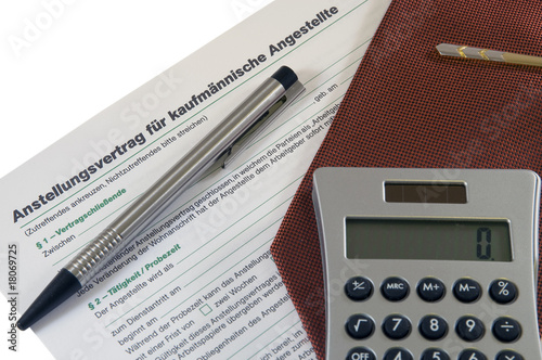 1489 - Arbeitsvertrag kaufmännisch photo