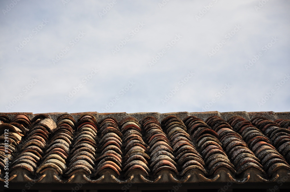Tejado y cielo