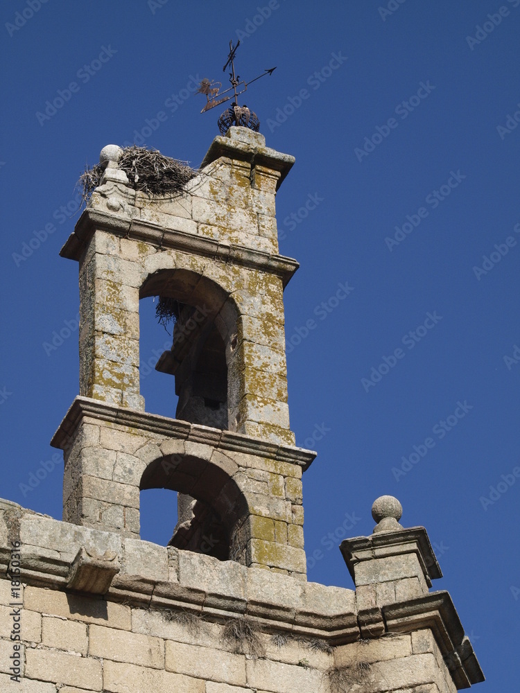 Espadaña de la iglesia de San Mateo en Cáceres
