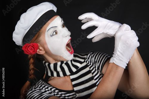 Portrait of a mime girl