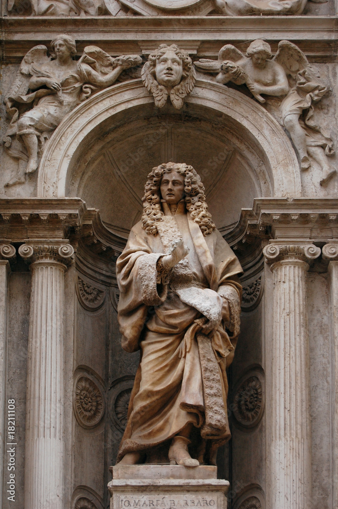 Santa Maria della Salute detail