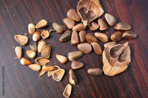 Pine nut grain