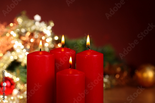 four red candles - xmas