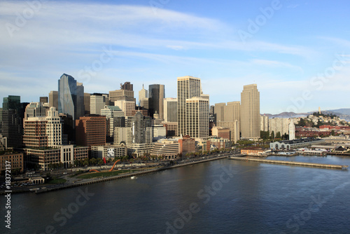 vue des quais et de la baie de san francisco © joël BEHR