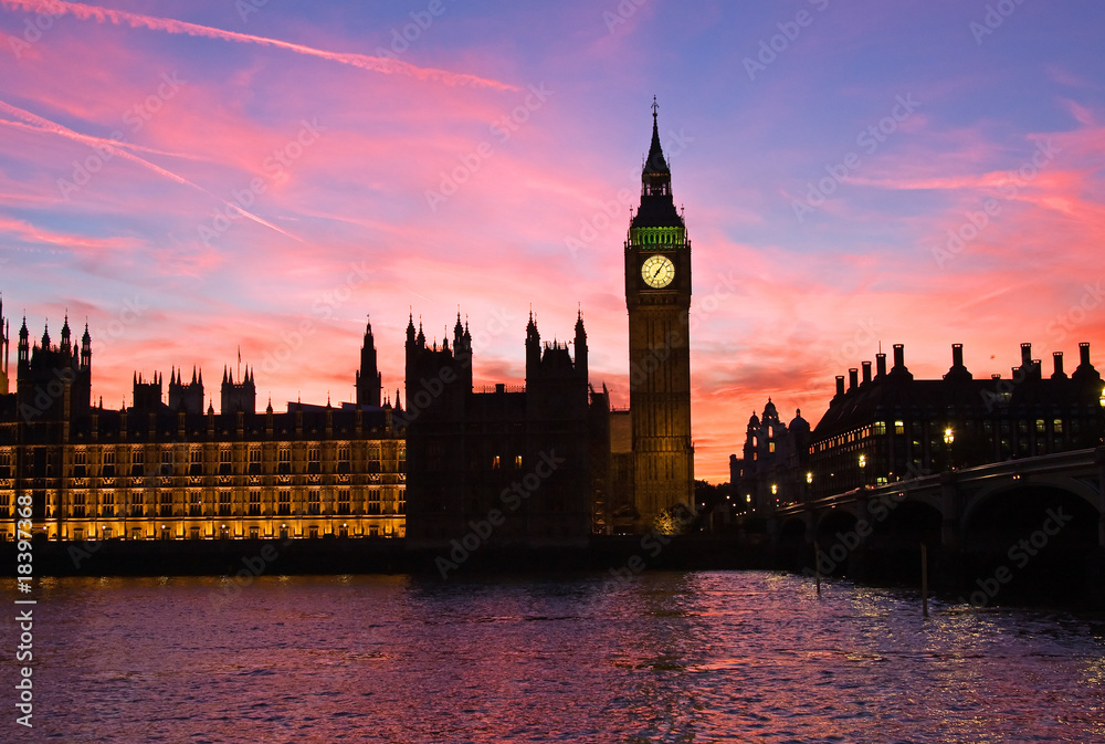 London. Big Ben clock tower.