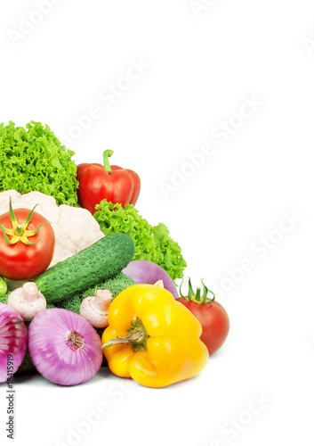 Fototapeta Naklejka Na Ścianę i Meble -  Assorted fresh vegetables
