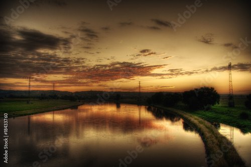 morgenrot über der elbe