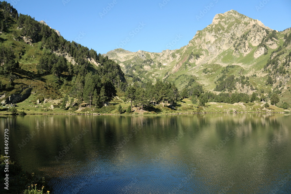 Lac du Laurenti et Roc blanc,Pyrénées ariègeoises