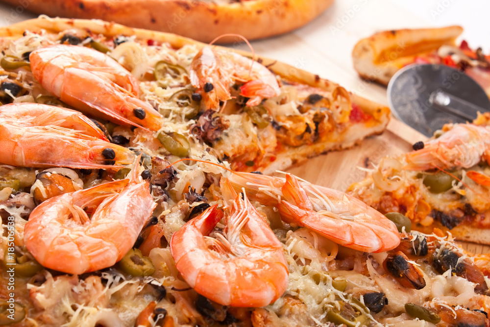 seafood pizza seafood pizza