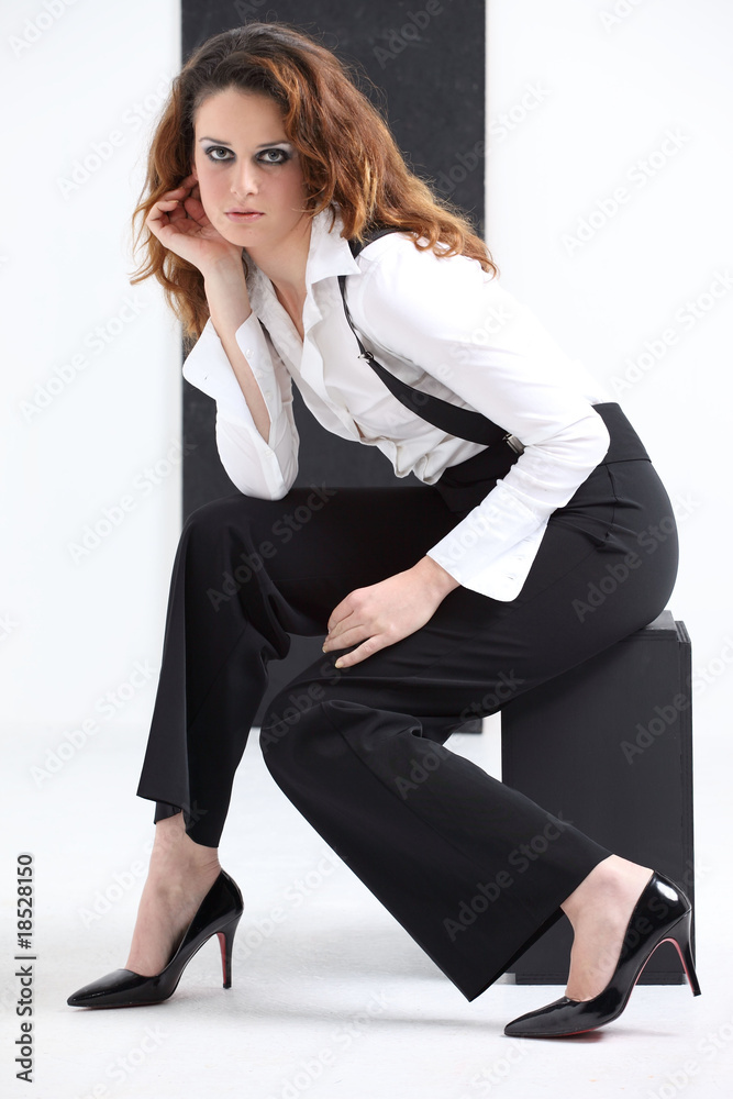 jeune femme tailleur jeune femme tailleur