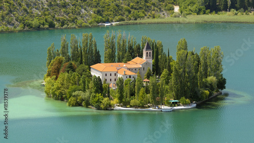 ile de visovac, krka, croatie