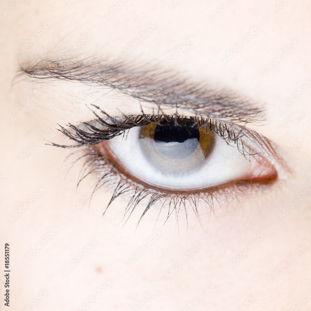 Naklejka premium young beautiful girl close up