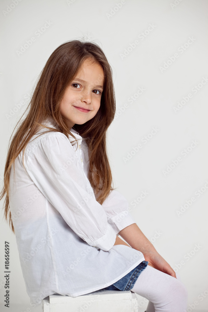 portrait d'une jeune fille portrait d'une jeune fille