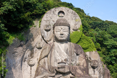 Japanese Buddha statue © Tony Schönherr