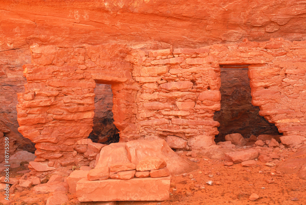 Ancient Navajo Anasazi dwelling