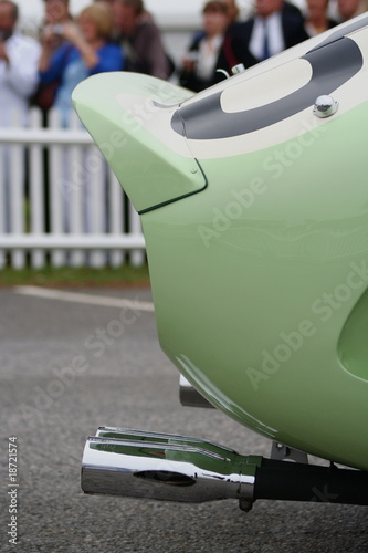 Echappement voiture de course années 60