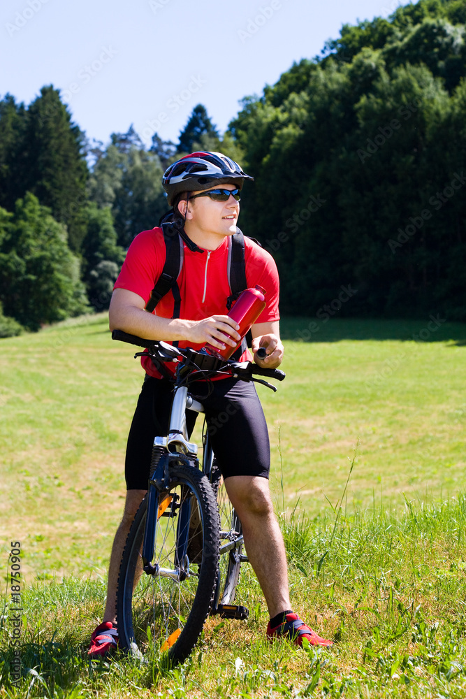 Fototapeta premium biking man