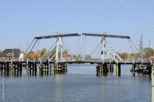 Hebebrücke über die Wieck