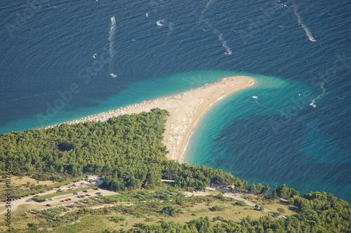 Złoty Róg na wyspie Brac w Chorwacji photo