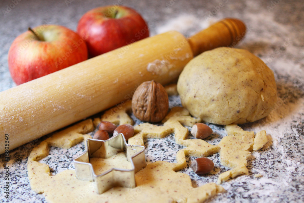 weihnachtsgebäck,zimtsterne weihnachtsgebäck,zimtsterne