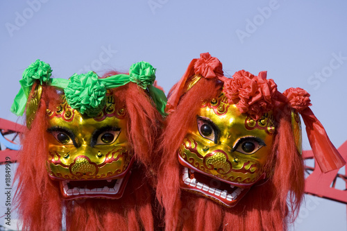 chinese lion dance photo