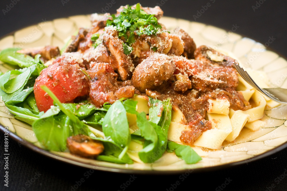 Chicken with mushroom ragu Chicken with mushroom ragu