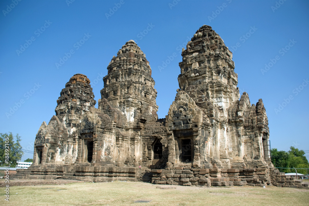 Buddhist  temple ruins in Lopburi,Thailand