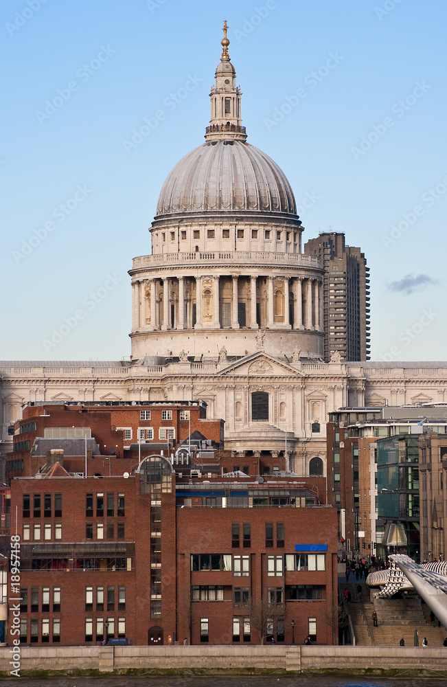 Fototapeta premium St Paul Cathedral in London