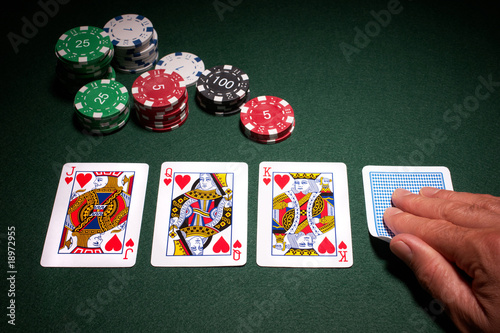 Poker hand royal flush win
