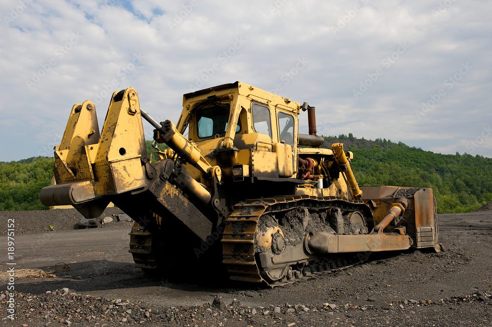 Industrial image of construction equipment at a coal mine. Industrial image of construction equipment at a coal mine.