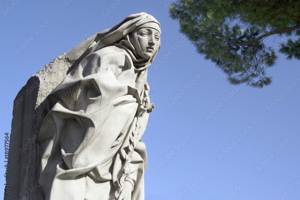Fototapeta premium Roma, statua di S. Caterina da Siena di Francesco Messina
