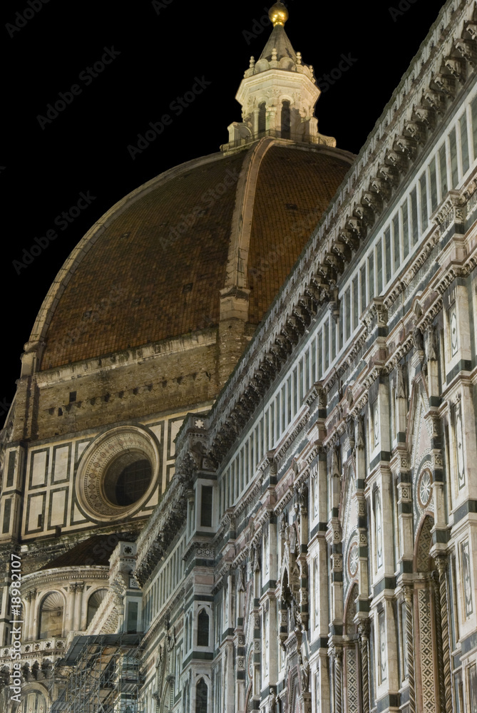 Firenze, cupola del Brunelleschi in notturna 2