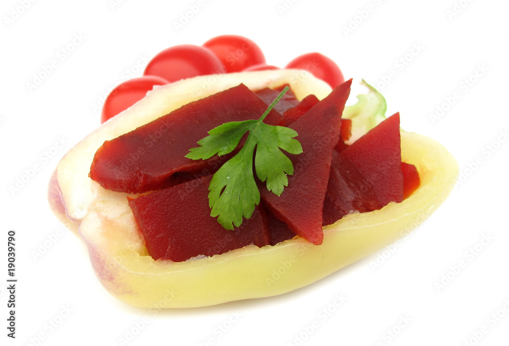 Beetroot salad in bell pepper Beetroot salad in bell pepper
