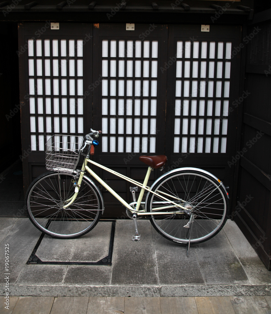 traditional bicycle and japanese doorway in Takayama - Japan traditional bicycle and japanese doorway in Takayama - Japan