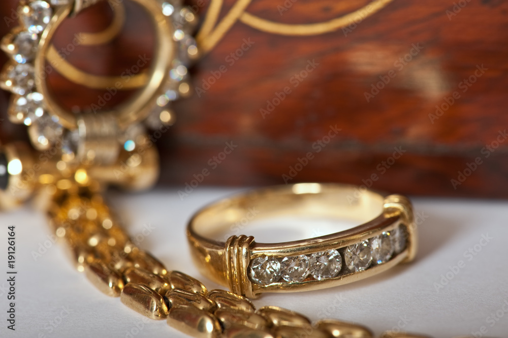Schmuck #2 Schmuck #2