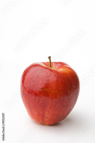 red apple 01