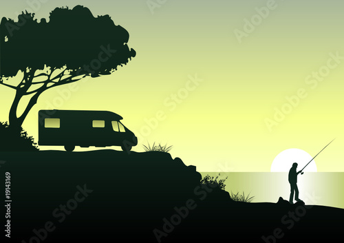 Angler mit Caravan am Meer