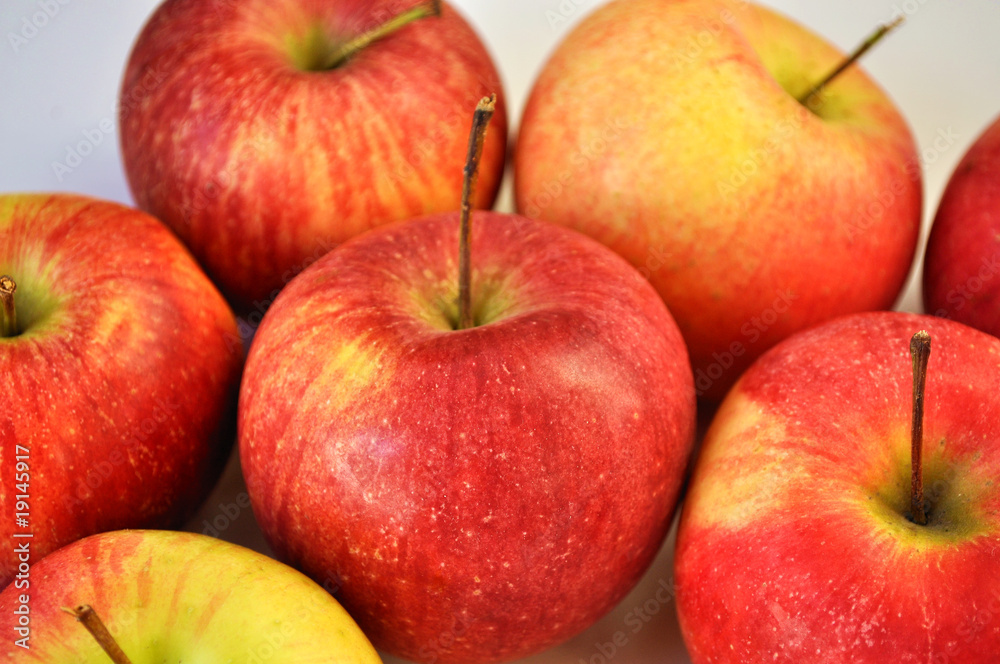 Red Apple Red Apple
