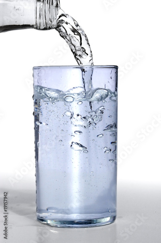 Wasserglas 28