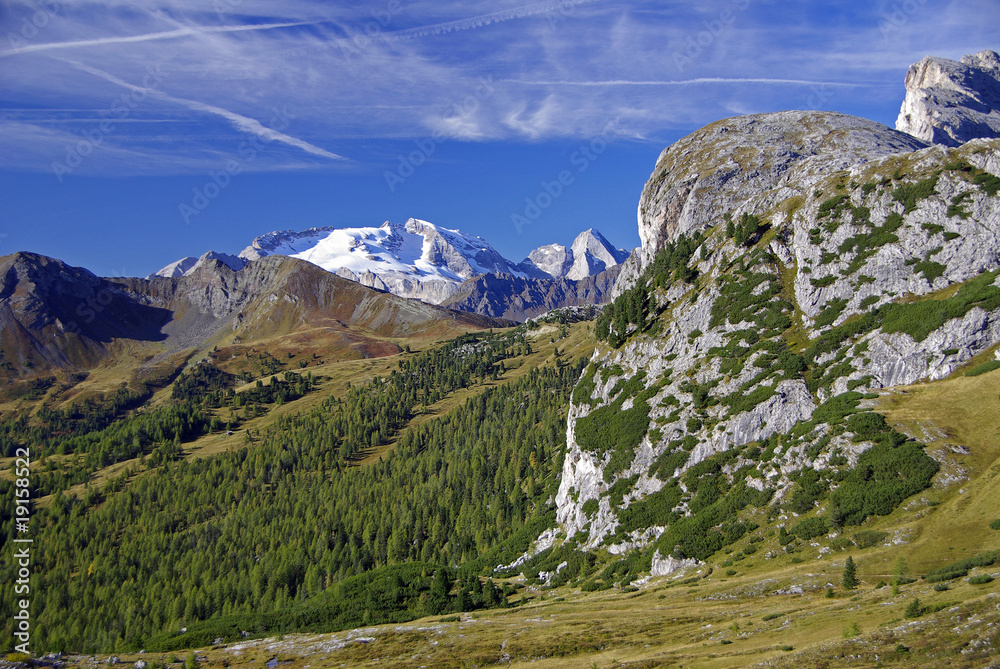 Südtirol - Land der Berge und Gletscher - Marmolada