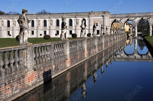 villa contarini palladio piazzola sul brenta canale photo