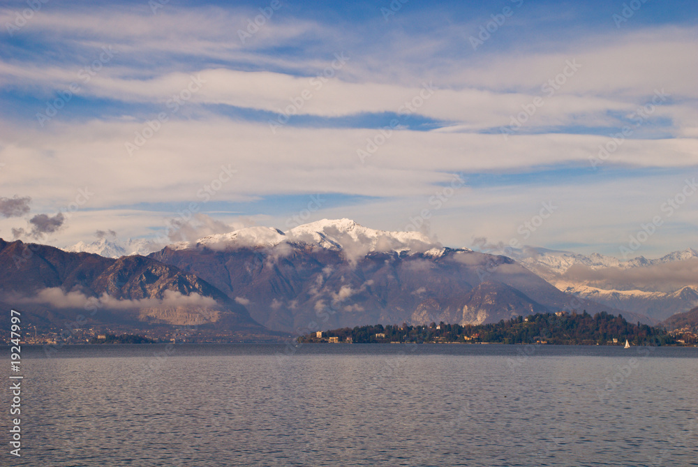 Lago di Laveno